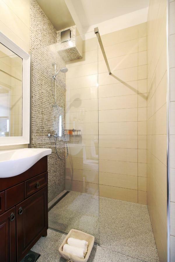 Little House Apartment Sibiu Exterior photo